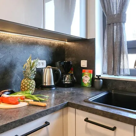 Apartments Perla With Free Parking Zadar Exterior photo