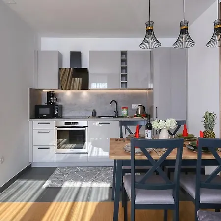 Apartments Perla With Free Parking Zadar Exterior photo