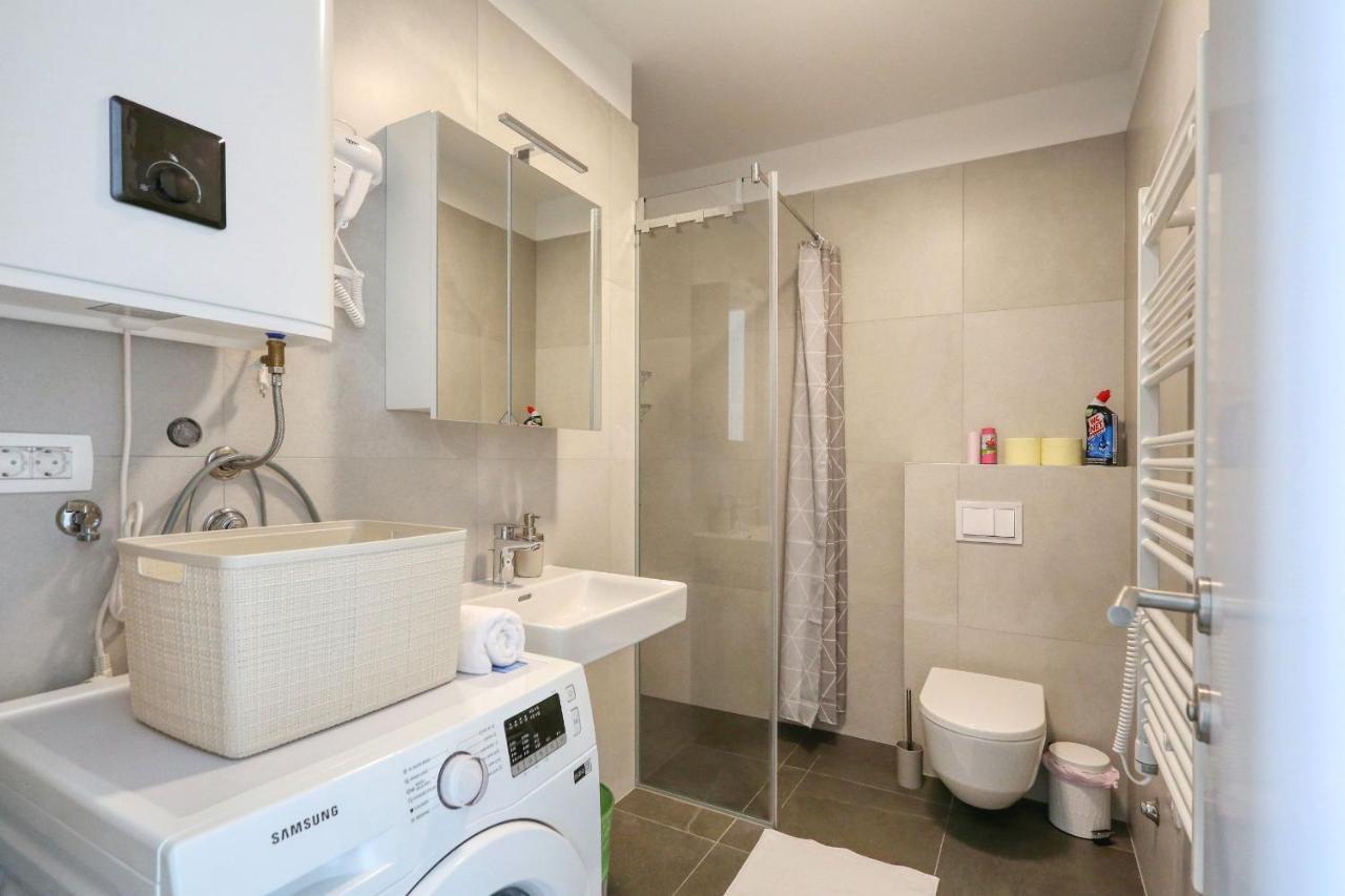 Perla With Free Parking Appartement