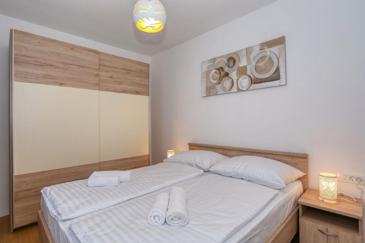 Apartment Perla With Free Parking